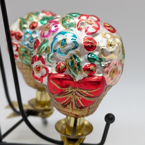 Vintage Floral Bouquet Clip On Christmas Tree Ornaments - Picture 5 of 8